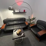 The Hub Private Studio 10 Minutes From The Airport