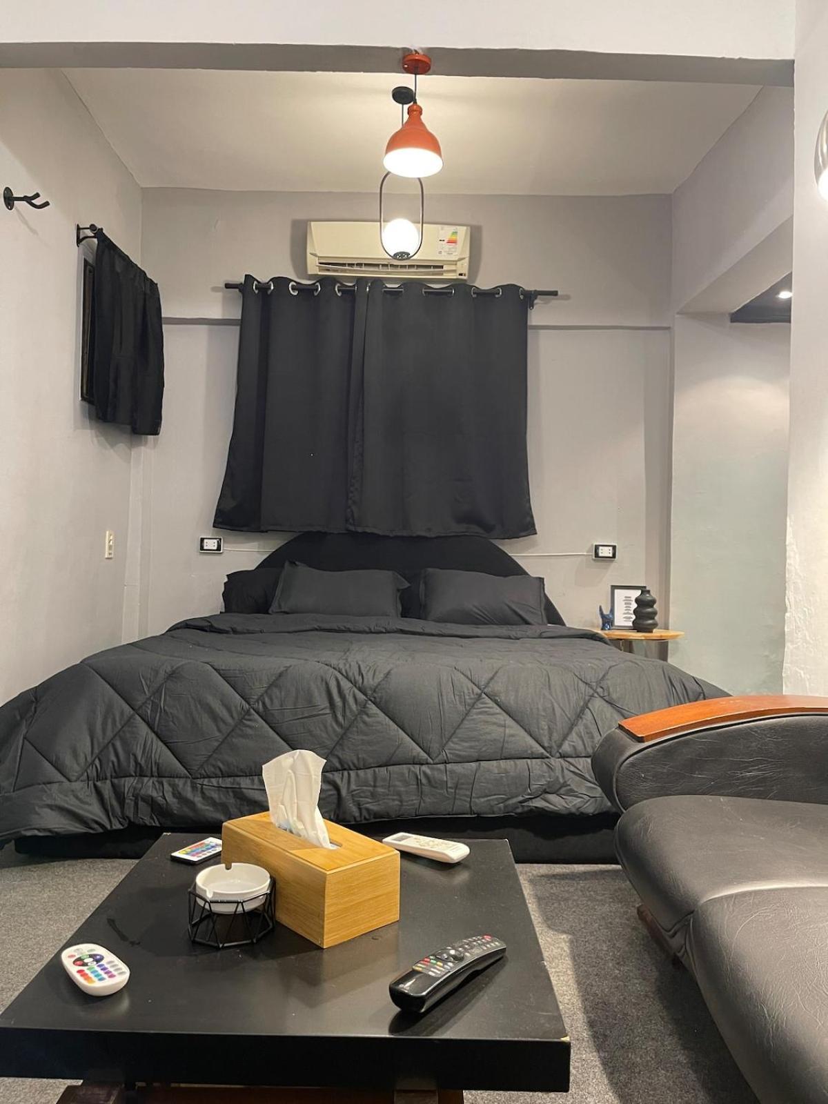 The Hub Private 10 Minutes From The Airport Cairo