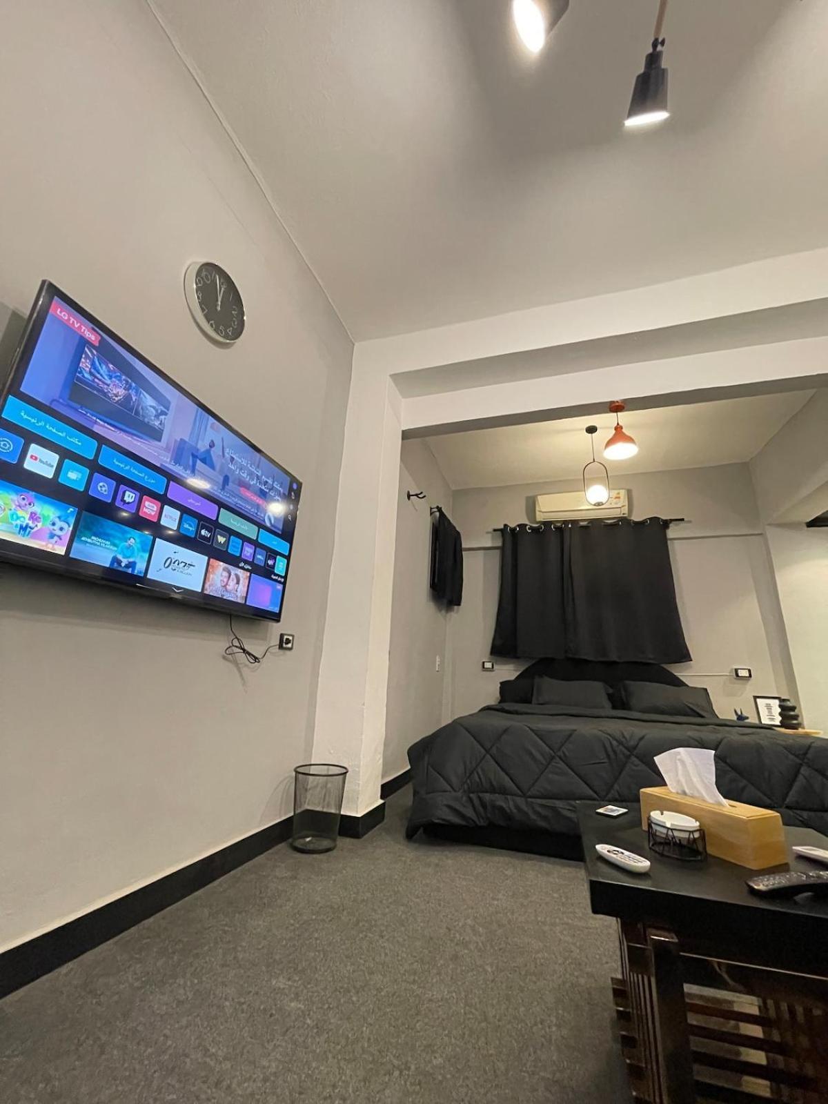 The Hub Private 10 Minutes From The Airport Cairo
