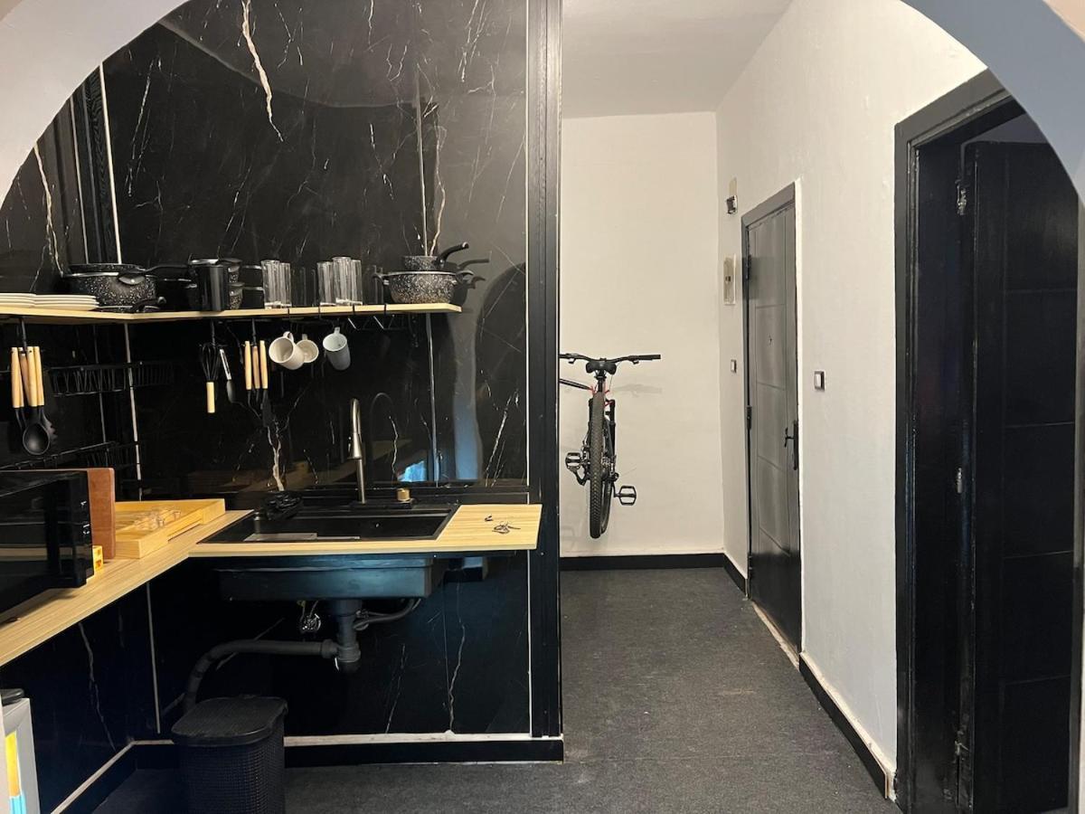 Apartment The Hub Private 10 Minutes From The Airport